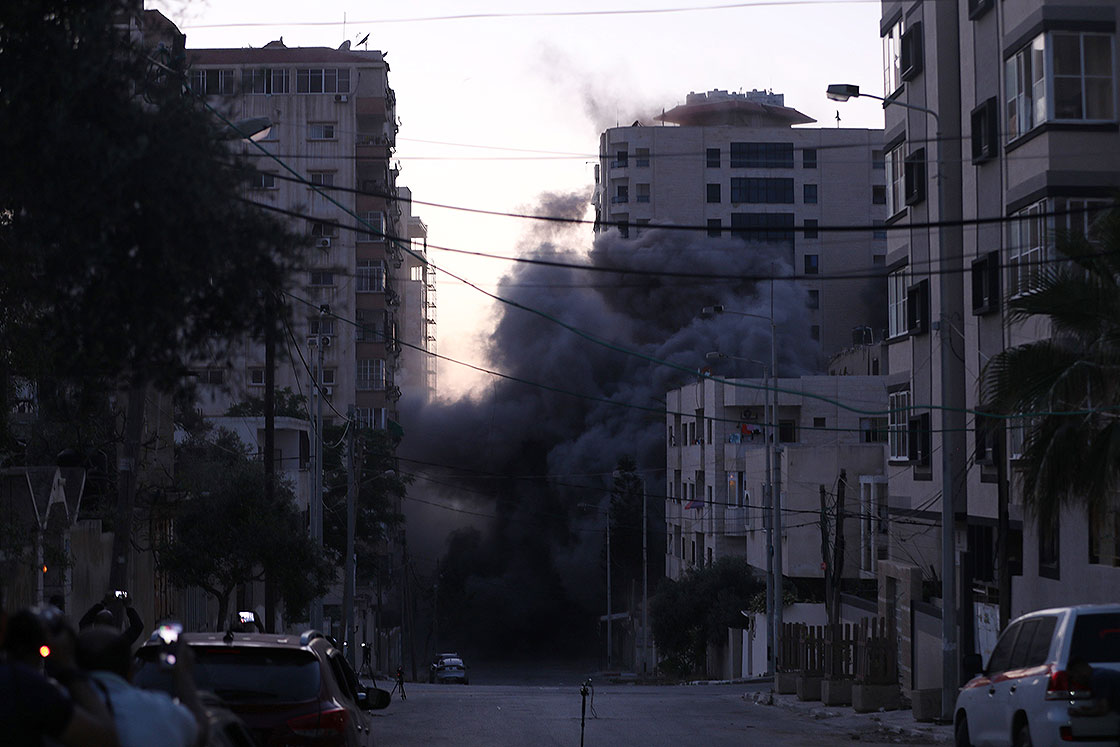 "Gazze'de sivillerin hedef alınması savaş suçu olarak soruşturumalı"